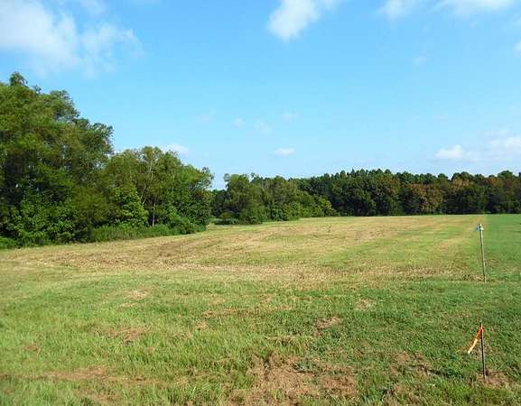 5.32 Acres of Residential Land for Sale in Athens, Texas
