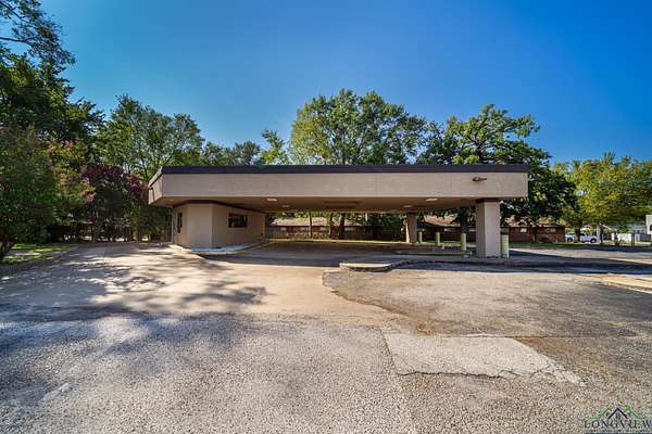 1.18 Acres of Commercial Land for Sale in Longview, Texas