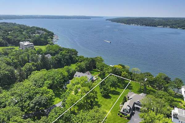 2.24 Acres of Residential Land for Sale in Lake Geneva, Wisconsin