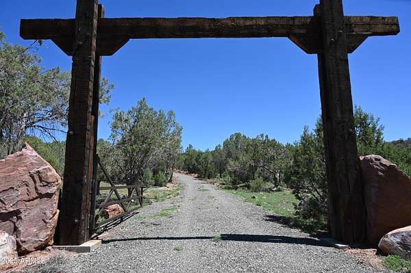 67.7 Acres of Recreational Land for Sale in Seligman, Arizona