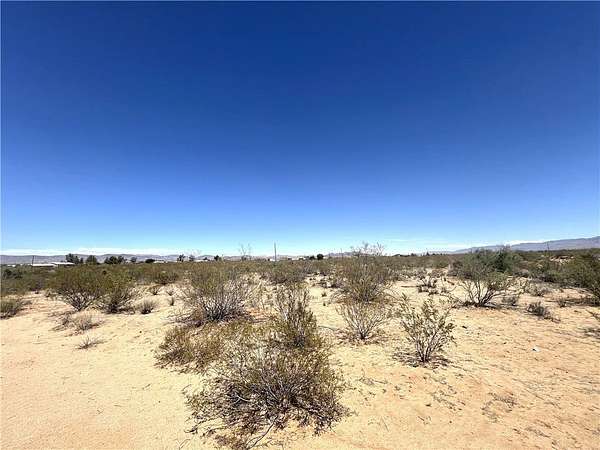2 Acres of Residential Land for Sale in Golden Valley, Arizona