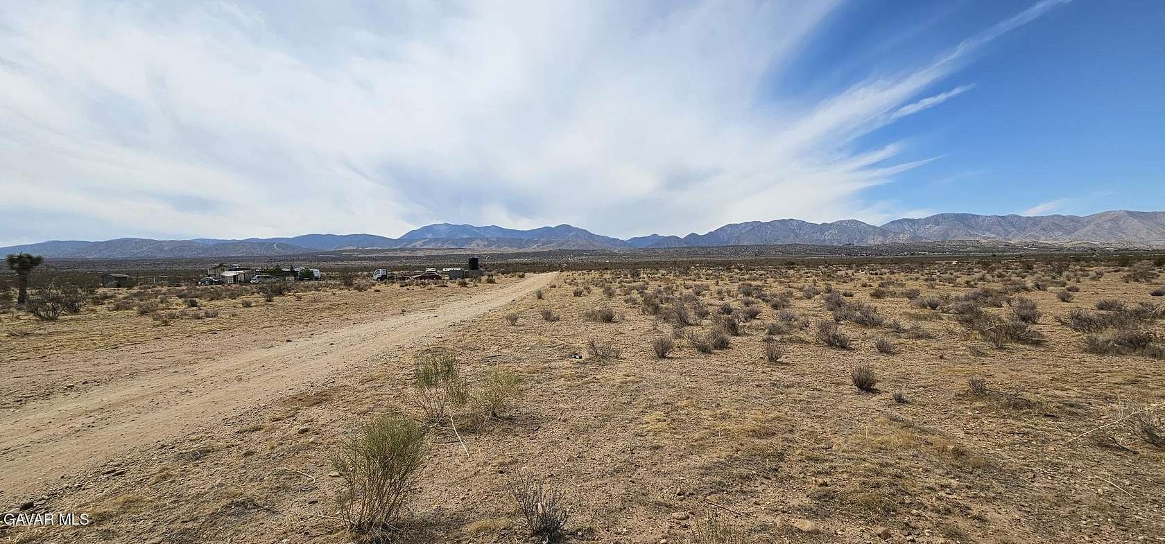 19.8 Acres of Land for Sale in Llano, California