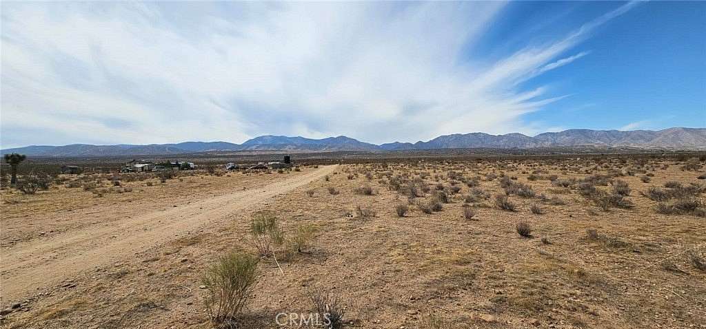 19.8 Acres of Land for Sale in Palmdale, California