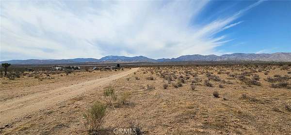 19.8 Acres of Land for Sale in Palmdale, California
