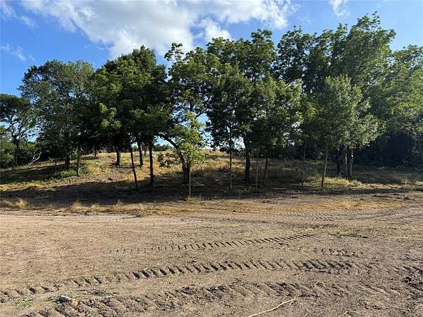 1.8 Acres of Residential Land for Sale in Red Oak, Texas