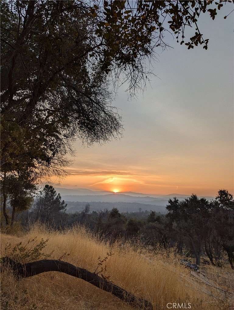 13.2 Acres of Land for Sale in Mariposa, California