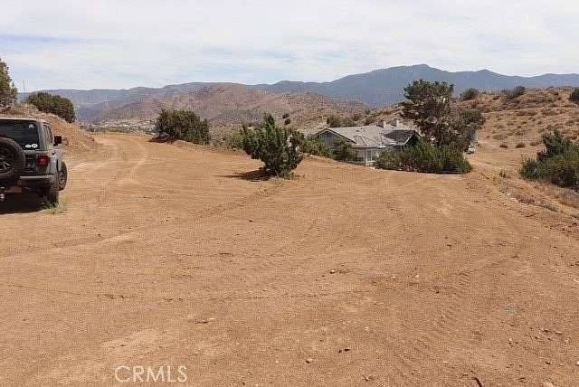 5 Acres of Residential Land for Sale in Acton, California