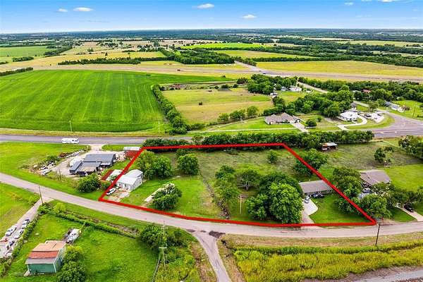 2 Acres of Residential Land with Home for Sale in Greenville, Texas