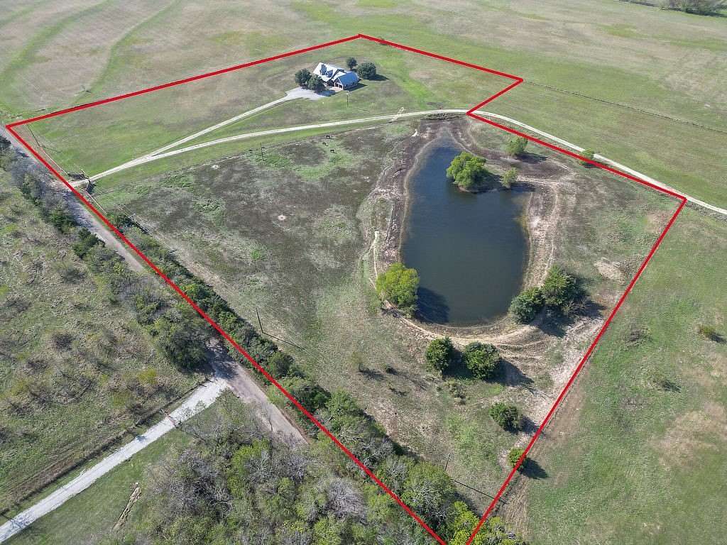 12.3 Acres of Land with Home for Sale in Point, Texas