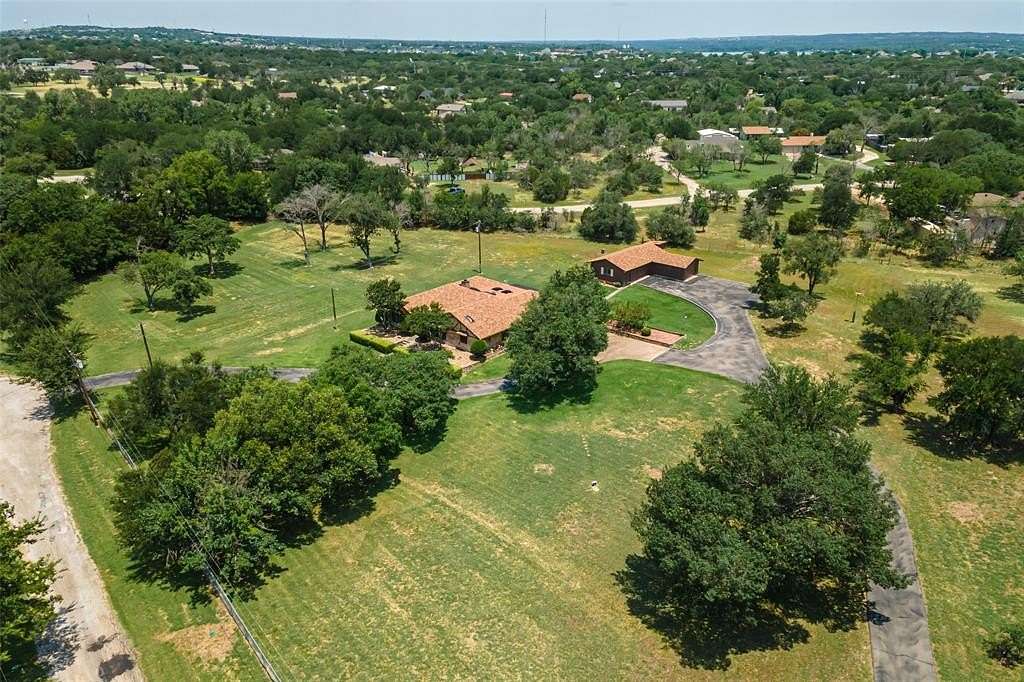 4.5 Acres of Improved Mixed-Use Land for Sale in Weatherford, Texas