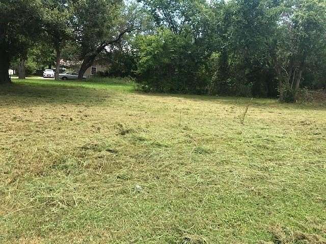 0.16 Acres of Land for Sale in Commerce, Texas