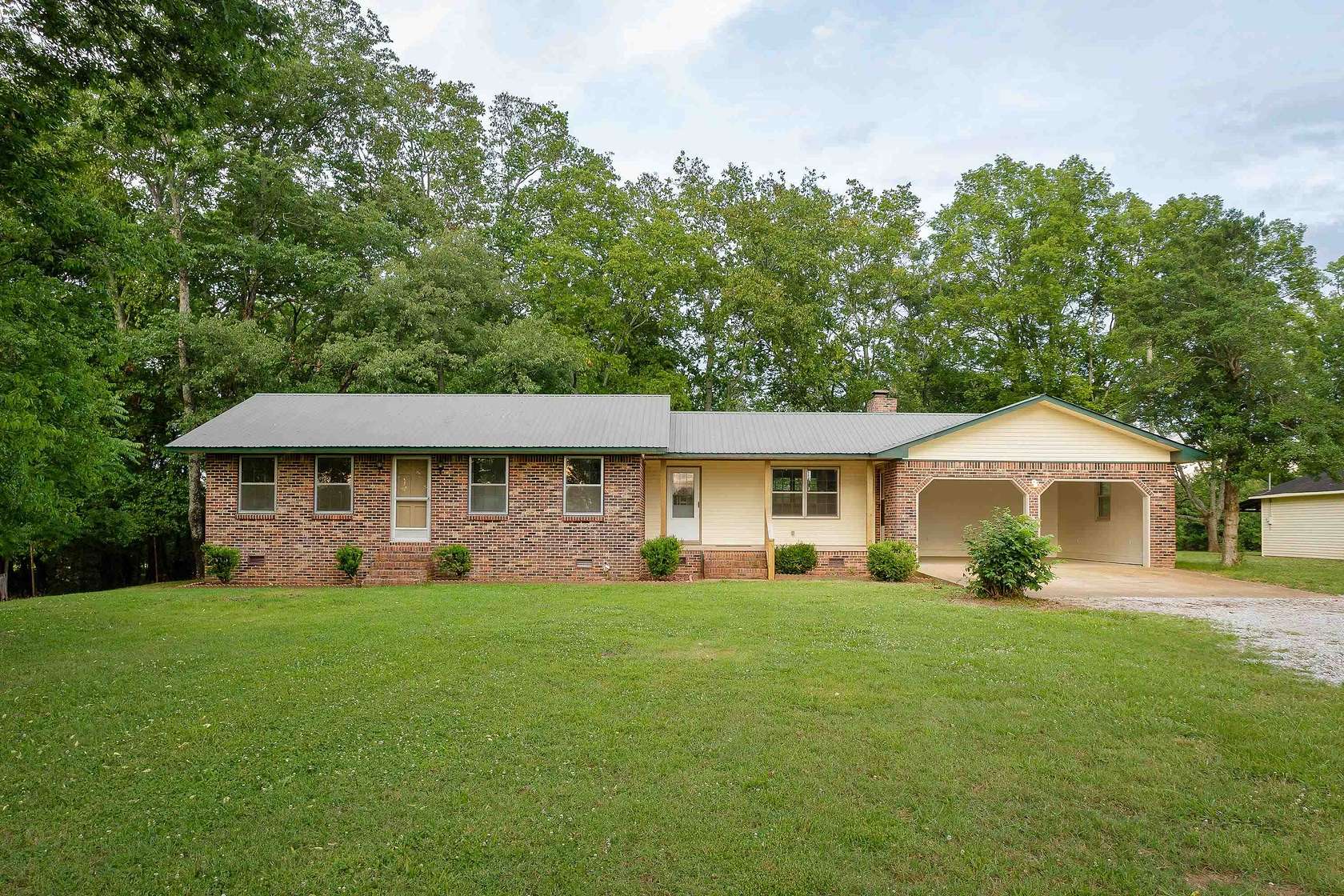 5.5 Acres of Land with Home for Sale in Town Creek, Alabama