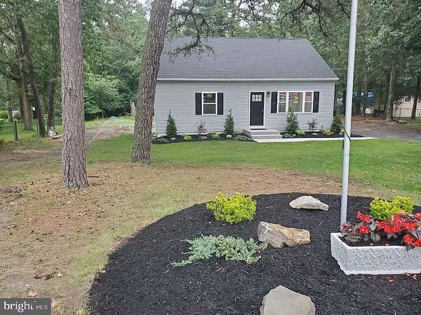 1 Acre of Residential Land with Home for Sale in Browns Mills, New Jersey