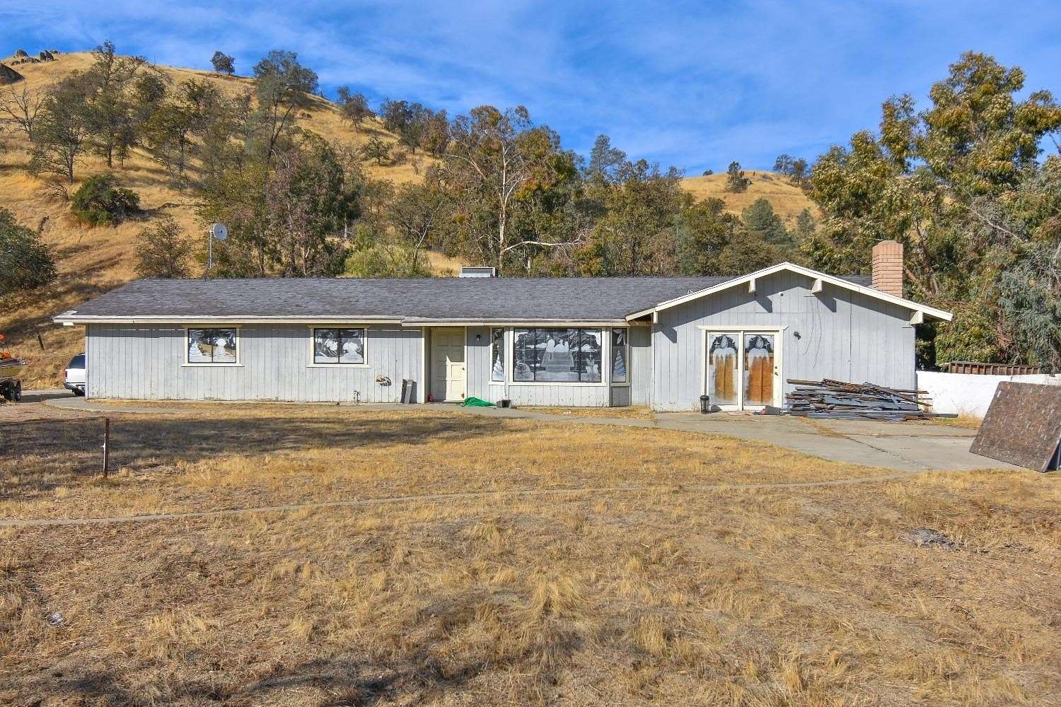 5 Acres of Residential Land with Home for Sale in Clovis, California