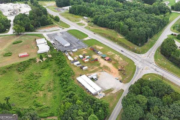 1.58 Acres of Improved Commercial Land for Sale in Cleveland, Georgia