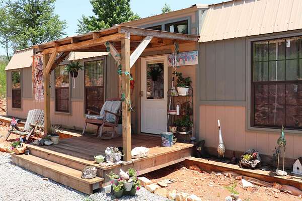 3.6 Acres of Residential Land with Home for Sale in Mountain View, Arkansas