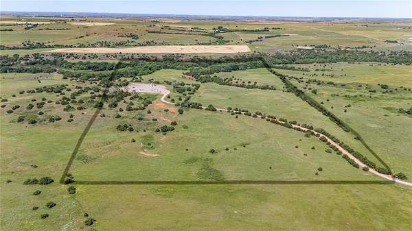 80 Acres of Agricultural Land for Sale in Weatherford, Oklahoma