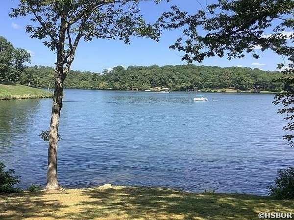 1 Acre of Residential Land for Sale in Hot Springs, Arkansas