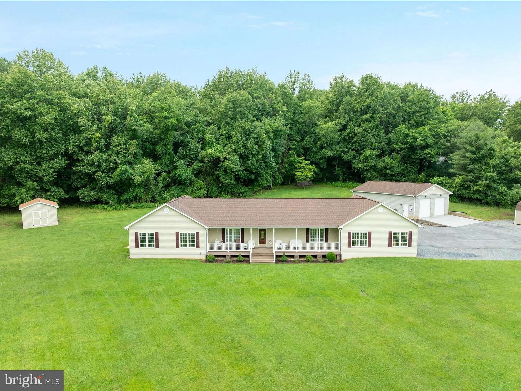 5 Acres of Residential Land with Home for Sale in Front Royal, Virginia