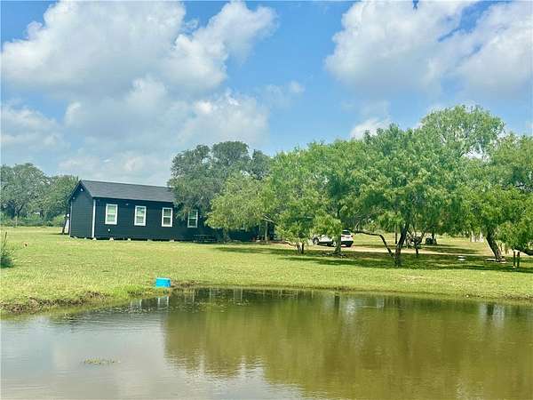 10.7 Acres of Land with Home for Sale in Beeville, Texas