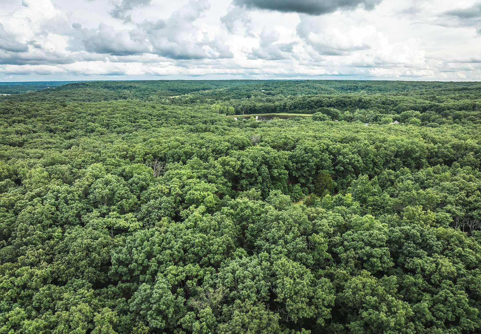 19 Acres of Recreational Land for Sale in Cuba, Missouri