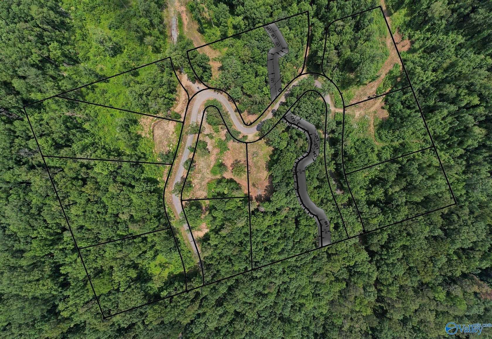 1.45 Acres of Residential Land for Sale in Guntersville, Alabama