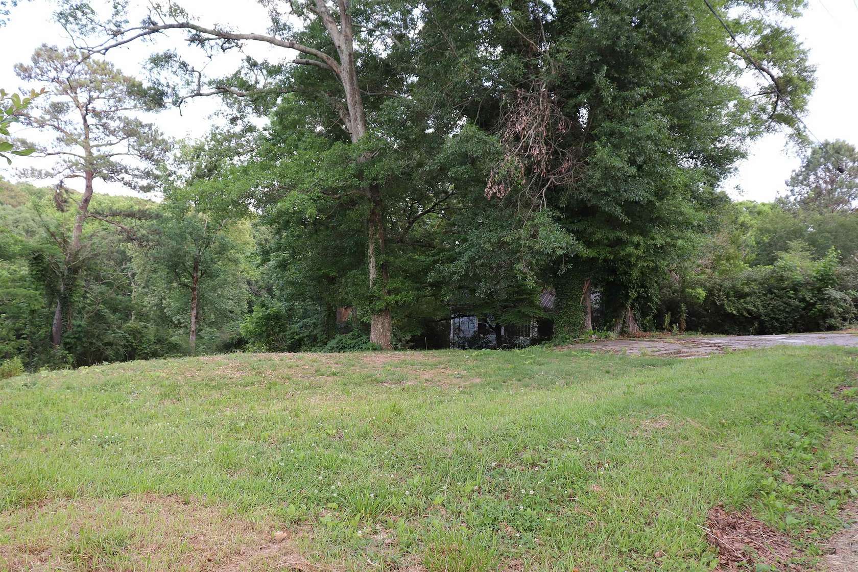 0.8 Acres of Residential Land for Sale in Cullman, Alabama