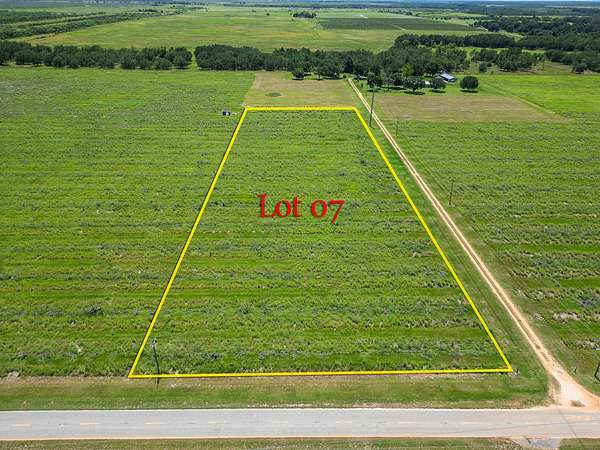 5 Acres of Residential Land for Sale in Fort Meade, Florida