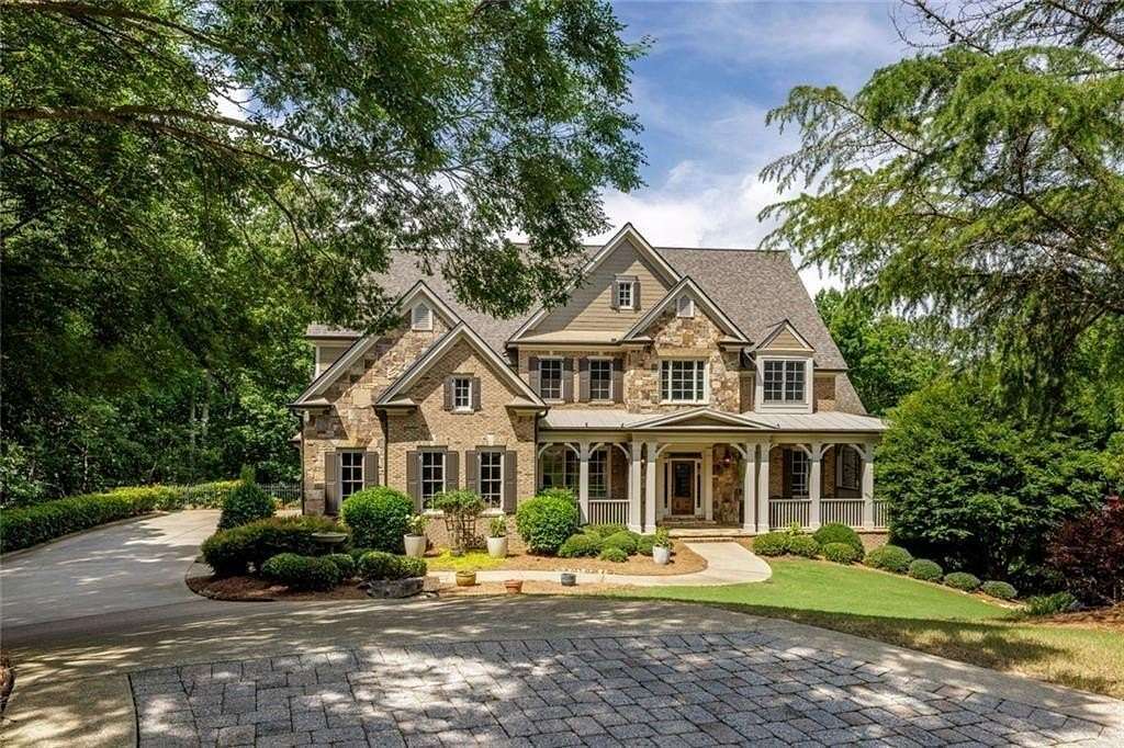 1.56 Acres of Residential Land with Home for Sale in Roswell, Georgia