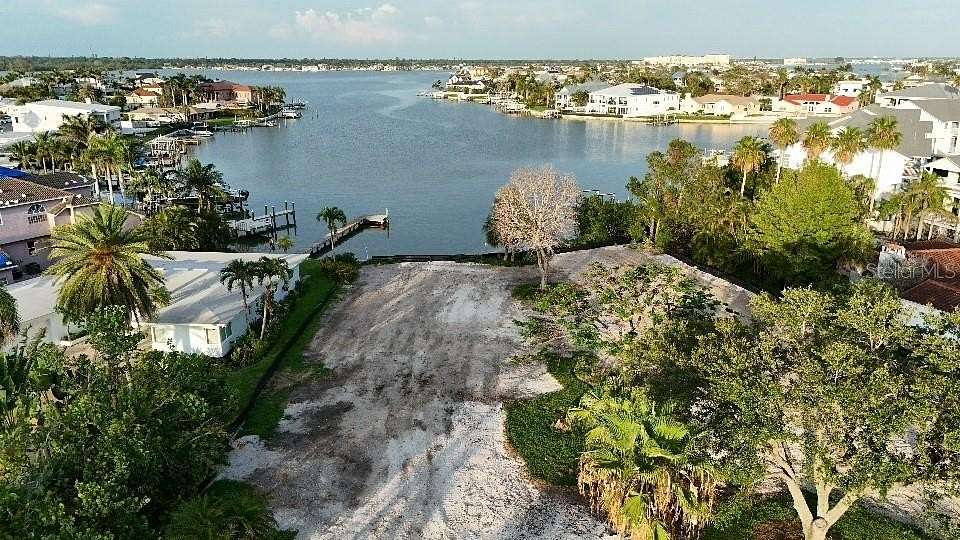 0.28 Acres of Residential Land for Sale in North Redington Beach, Florida