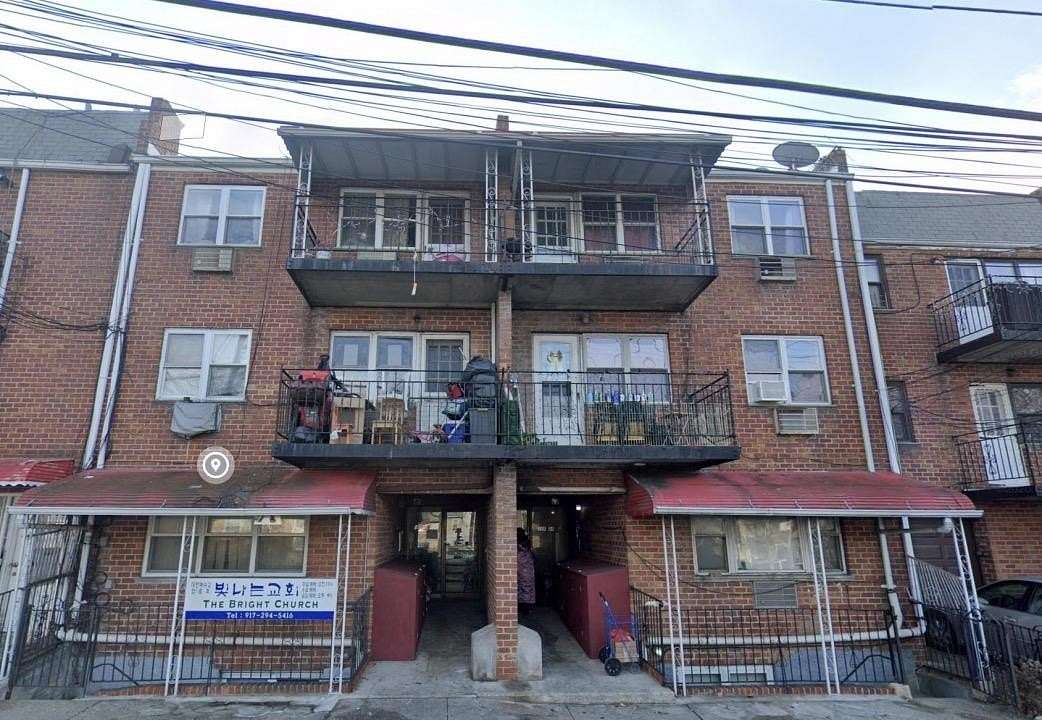 Improved Residential Land for Sale in Queens, New York