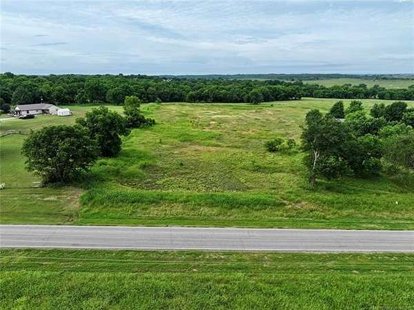 4.52 Acres of Residential Land for Sale in Davis, Oklahoma
