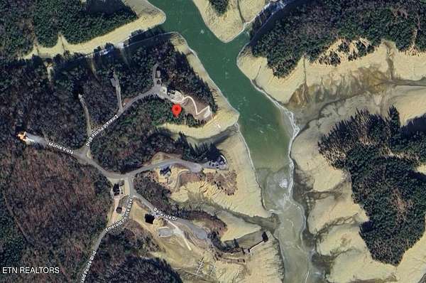 1.12 Acres of Residential Land for Sale in Dandridge, Tennessee