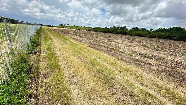 5.2 Acres of Residential Land for Sale in Miami, Florida