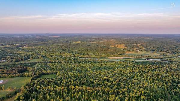 325 Acres of Recreational Land & Farm for Sale in Nortonville, Kentucky