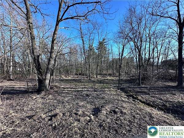 1.4 Acres of Residential Land for Sale in Lehigh Township, Pennsylvania