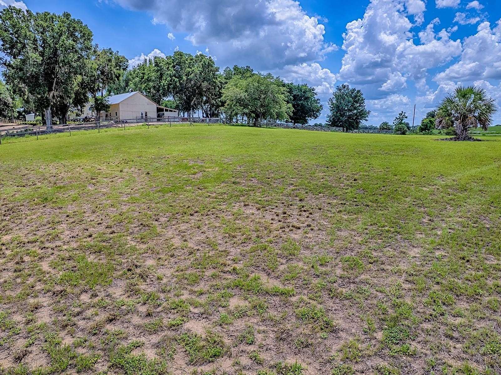 3 Acres of Residential Land for Sale in Astatula, Florida