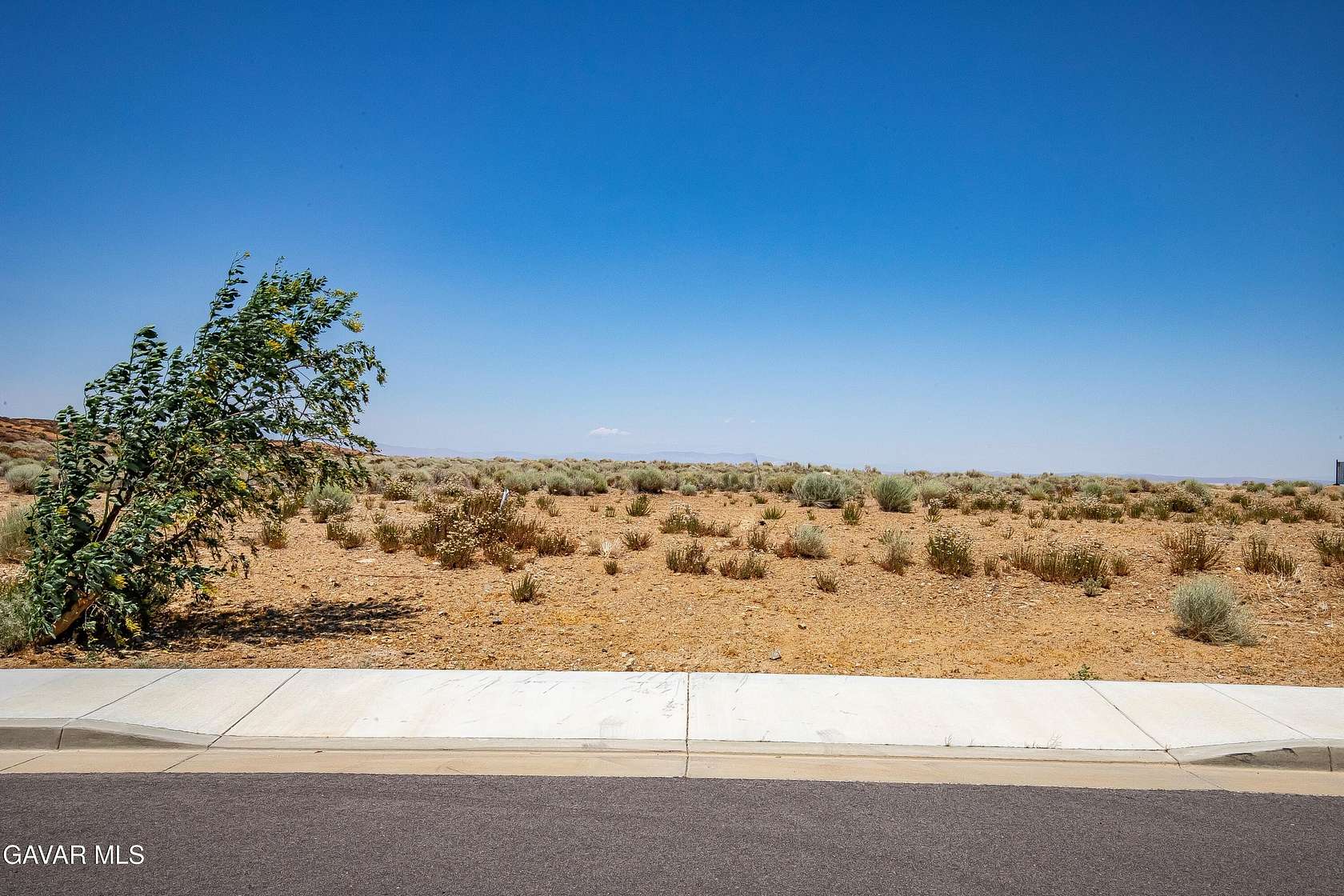 1.65 Acres of Residential Land for Sale in Palmdale, California