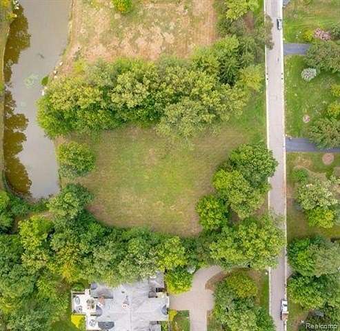 1.43 Acres of Residential Land for Sale in Southfield Township, Michigan