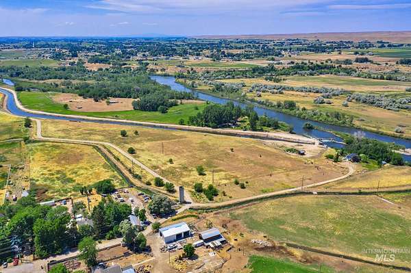 6 Acres of Land for Sale in Emmett, Idaho