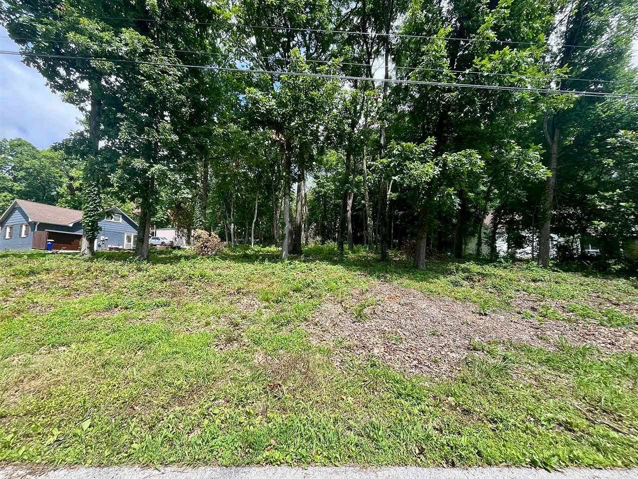 0.45 Acres of Residential Land for Sale in Bowling Green, Kentucky