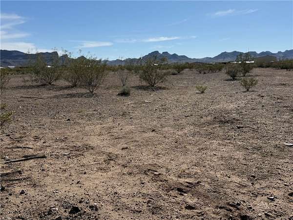 1.18 Acres of Residential Land for Sale in Golden Valley, Arizona