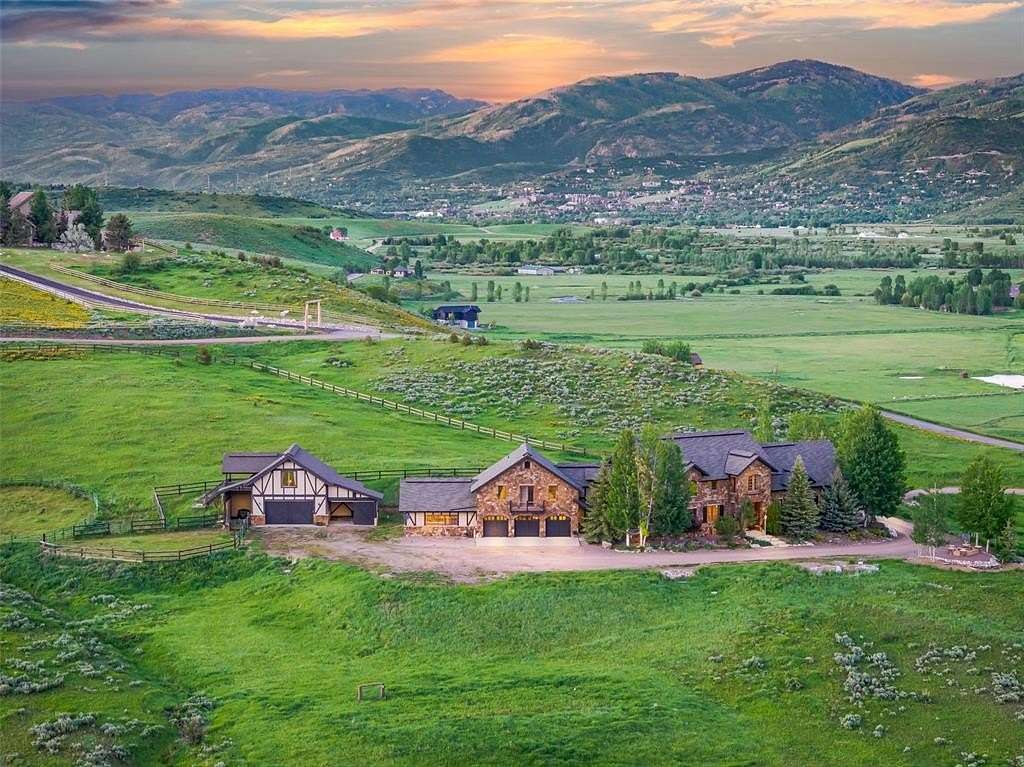 35 Acres of Land with Home for Sale in Steamboat Springs, Colorado