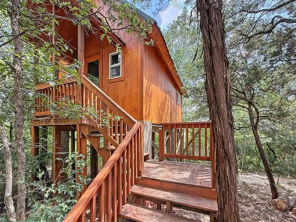 1 Acre of Improved Residential Land for Lease in Granbury, Texas