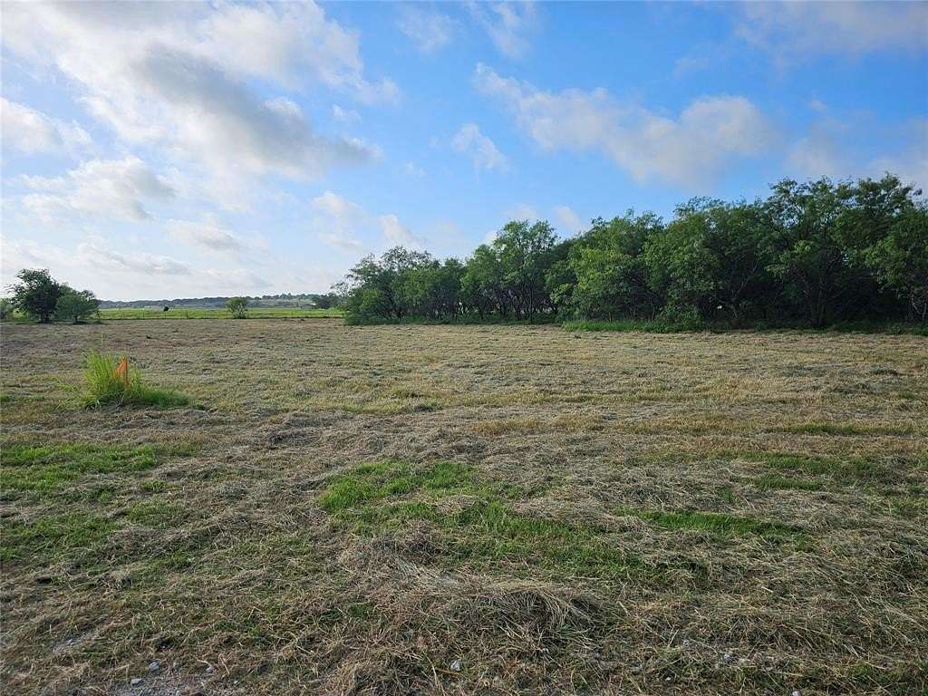 2 Acres of Residential Land for Sale in Covington, Texas