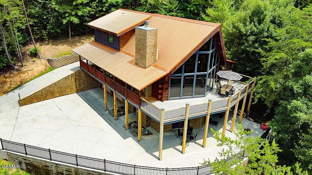 2.6 Acres of Residential Land with Home for Sale in Sevierville, Tennessee