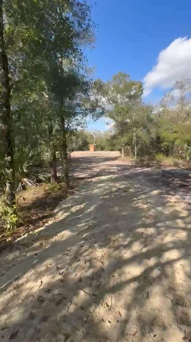 0.25 Acres of Residential Land for Sale in Okeechobee, Florida