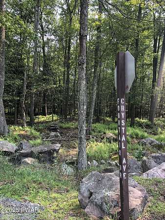 0.39 Acres of Residential Land for Sale in Gouldsboro, Pennsylvania