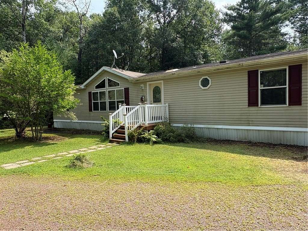 4 Acres of Residential Land with Home for Sale in Pittsville, Wisconsin