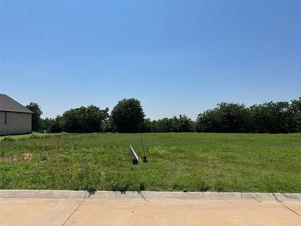 0.45 Acres of Residential Land for Sale in Tuttle, Oklahoma